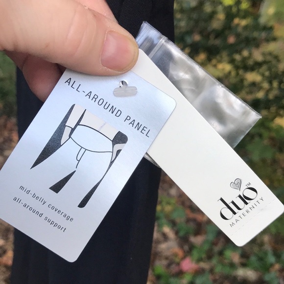 NWT Duo Maternity All Around Panel Cuffed Capris M - Picture 8 of 11